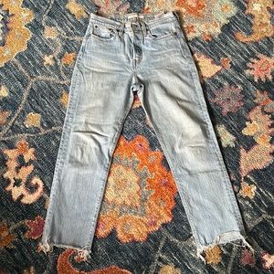 Levi’s Wedgie straight cropped denim jean